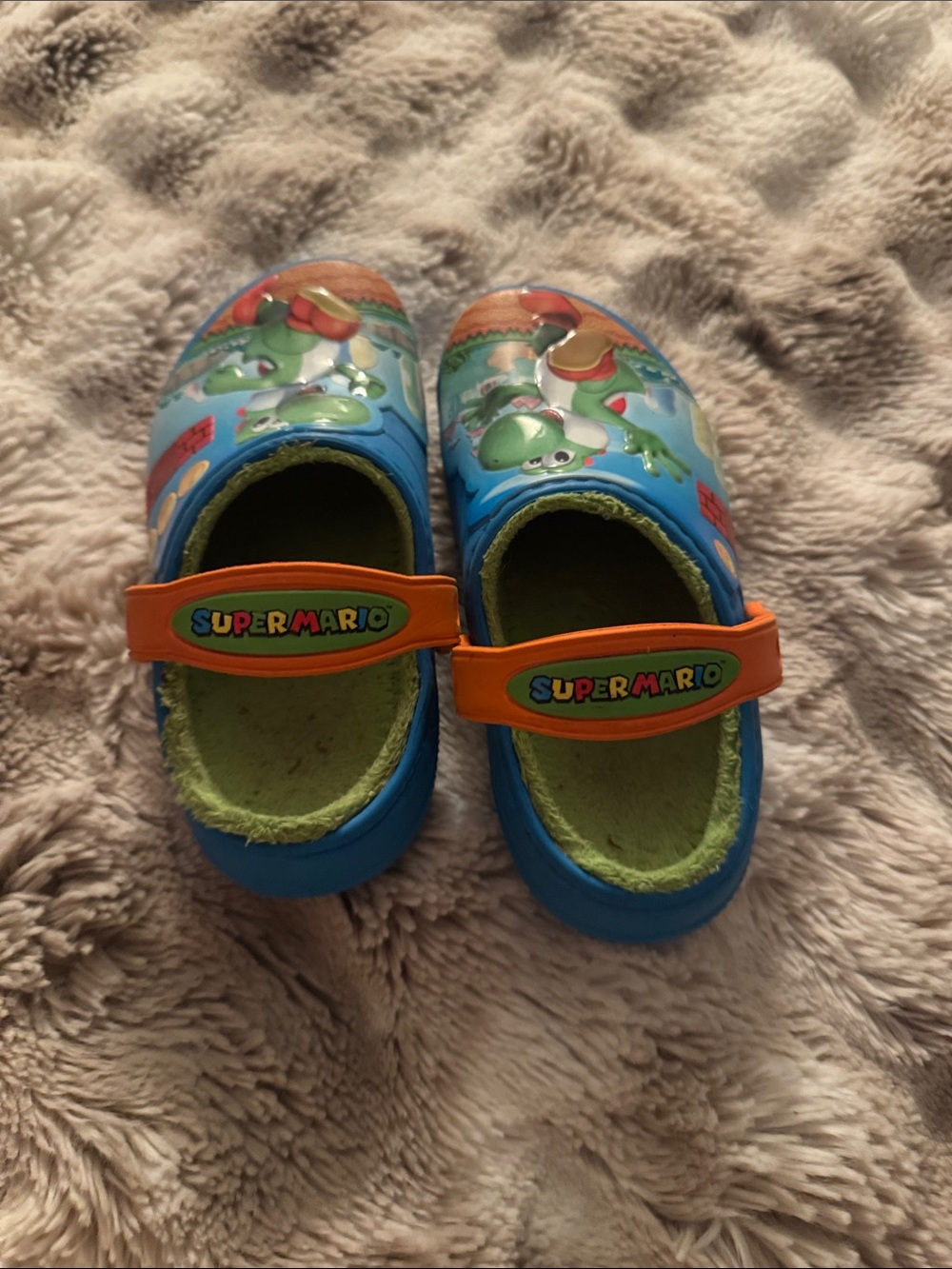 Kids Blue Yoshi Crocs - Picture 3 of 5